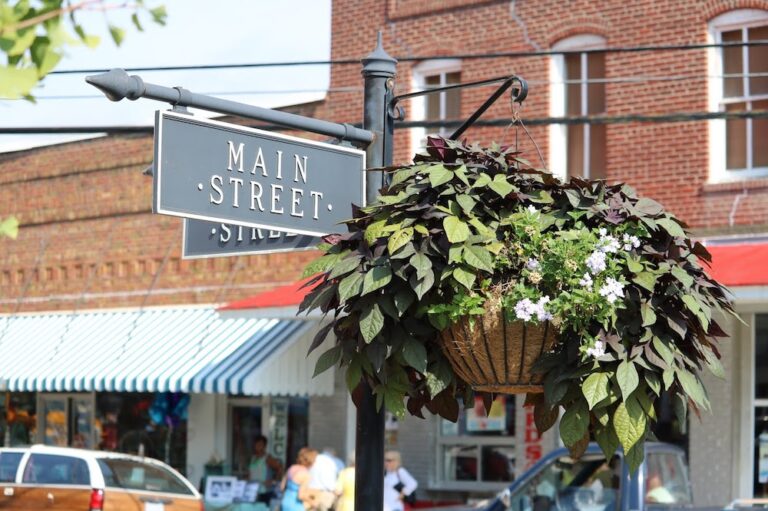 Mathews County Visitor Center - Mathews County Visitor & Information Center