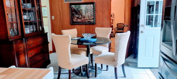 Gram's Place - Image 5